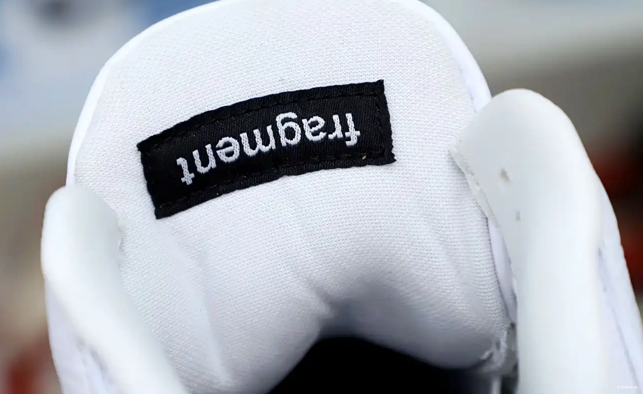 RETRO AIR SP 'WHITE' DESIGN FRAGMENT JORDAN X 3 0528